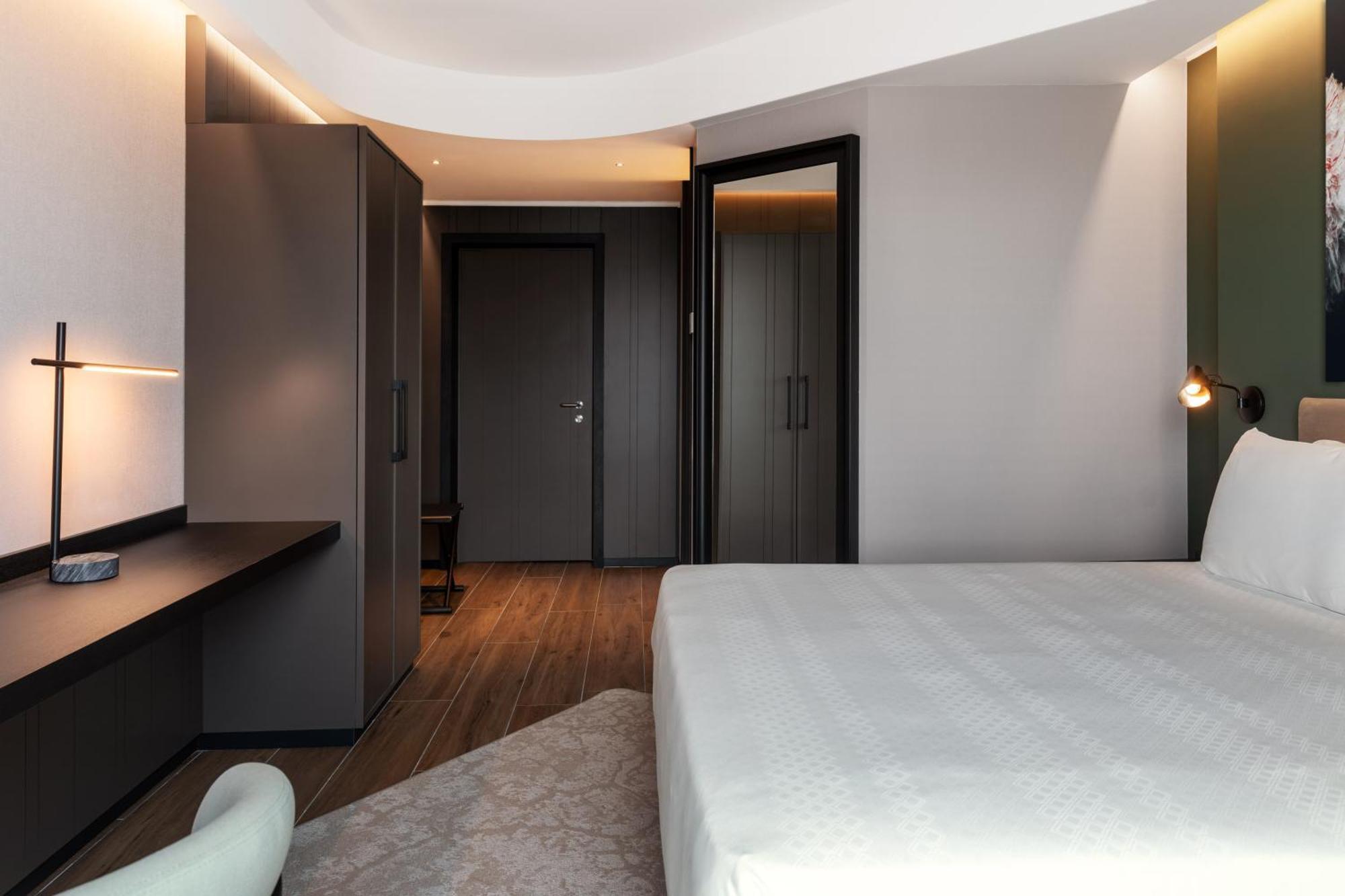 Radisson Blu Hotel, Bergamo Choruslife Exteriör bild