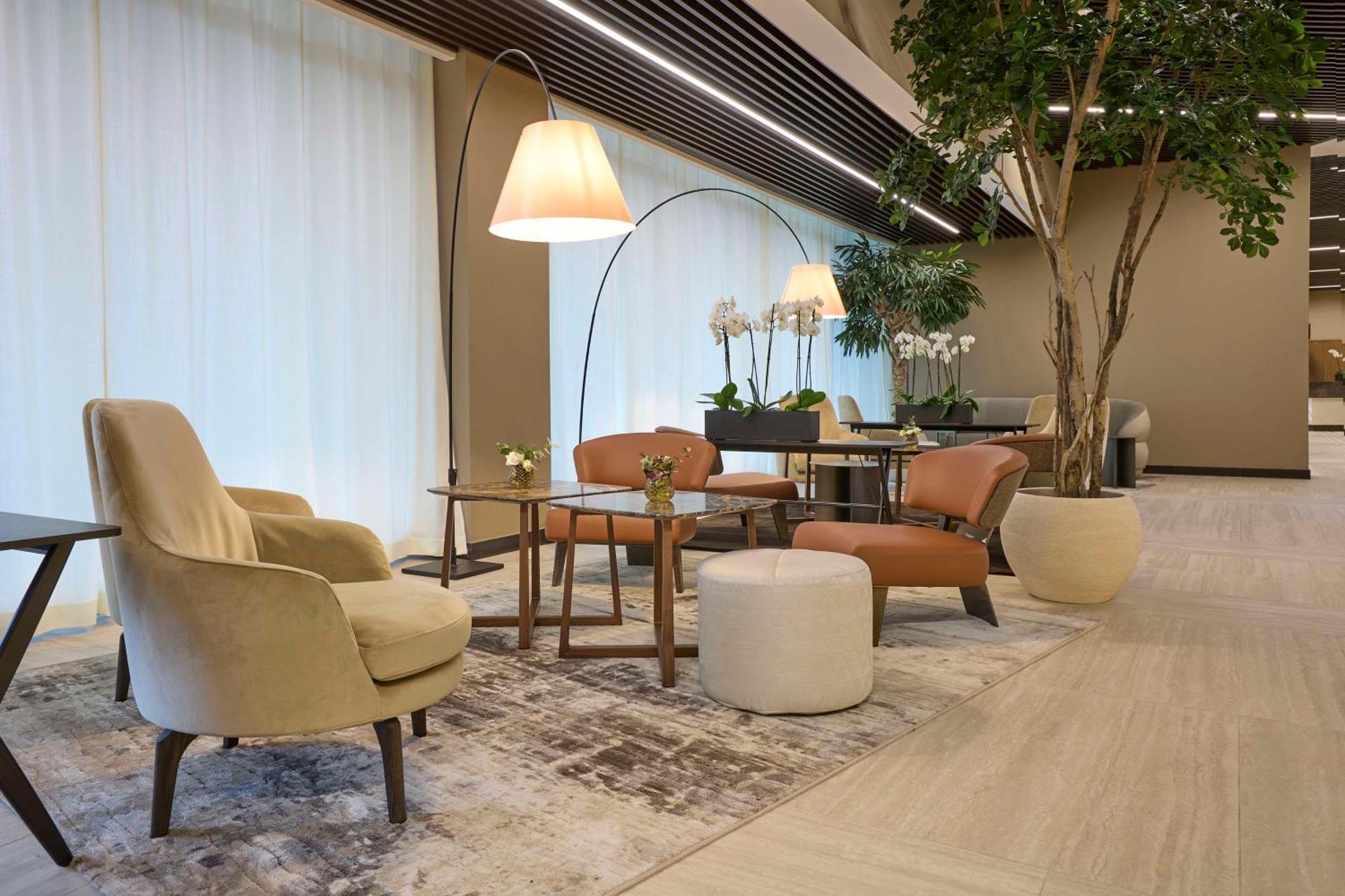 Radisson Blu Hotel, Bergamo Choruslife Exteriör bild